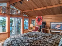 Amenity-Packed Waterfront Island Retreat Hotels in Lopez