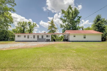 Lakefront vacation home with 2 boat slips + more!