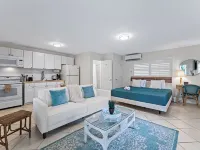 Paradise Pocket - Unit A Hotels in Port Salerno