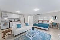 Paradise Pocket - Unit A