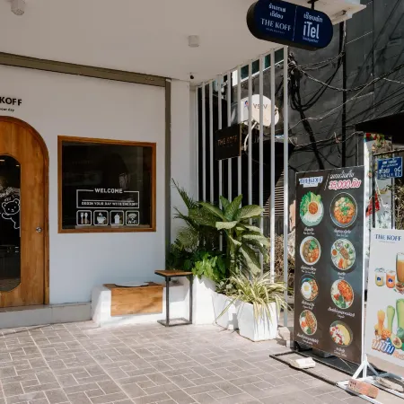 Itel Backpacker Отели рядом с достопримечательностью «Автостанция Vientiane »