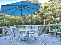 Private Setting Near Beaches-Fully Air Conditioned, Game Room, Fire Pit 이스트햄 호텔