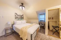 Prime Location, Private Loft Apartment. Well-Appointed for Comfort & Convenience Hotel dekat Princeton Junction