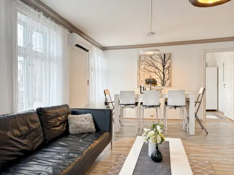 Central Bnb Apartment Nr6. Stavanger (4 Bedrooms)