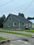 Direct Trail Access! Downtown - Full Home! Hotels near Millinocket Municipal Airport
