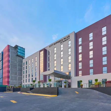 City Express Plus by Marriott Ciudad de México Periférico Sur Tlalpan Отели рядом с достопримечательностью «Стадион «Ацтека»»