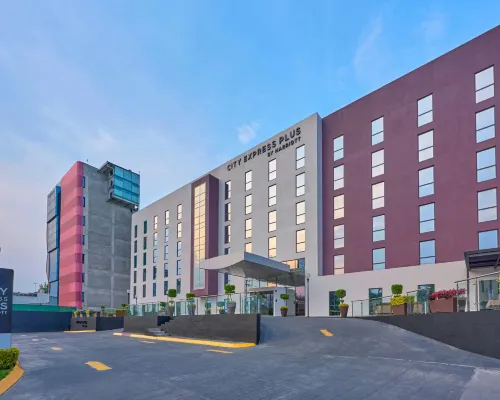 City Express Plus by Marriott Ciudad de México Periférico Sur Tlalpan プラザ・ガリバルディ周辺のホテル