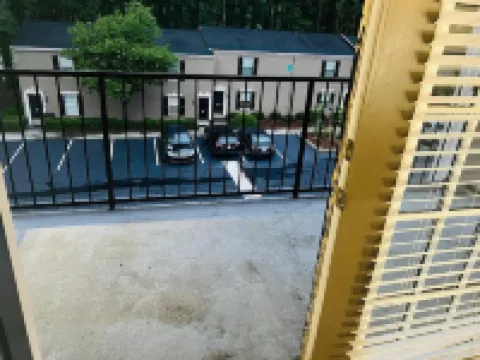 Entire cozy 2-bedroom Guest House in Atlanta