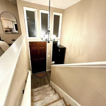 08 Min to PAE Airport - Cozy 2Br Home Surrounded by Nature w/carport