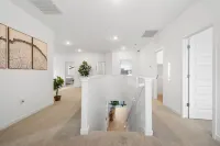 Bakersfield New NW Home – Fully Furnished & Ready. Upscale + Kitchen Amenities Hotels in Shafter