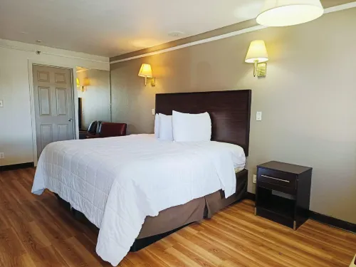 Travelers Inn by OYO Wichita Falls