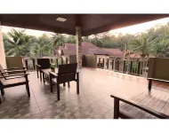 Tawan Resort