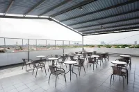RedDoorz at K23 Rungkut Madya Hotels in Rungkut