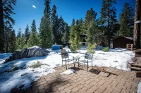 Lake Tahoe Cabin, Prime Location & Fully Stocked