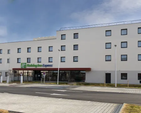 Holiday Inn Express CAEN - EPRON by IHG Hotels in Epron