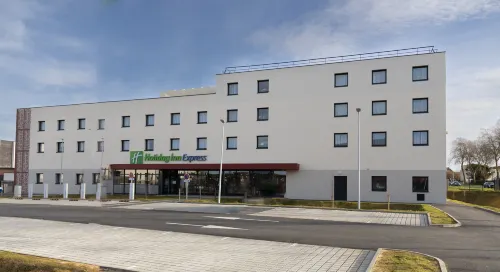 Holiday Inn Express Caen - Epron Hôtels à : Saint-Contest
