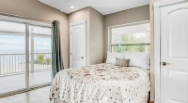 Keys To The Kingdom! Private Oceanfront Retreat with Beach and Pool