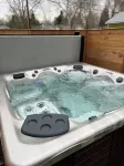 Farmhouse in Downtown Loveland with Hot Tub