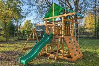 The Luxe/Hot Tub/Playground/12 Min to Horse Park