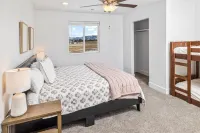 Spacious 6-bedroom home with Ideal Beach access in Garden City.