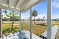 Nestled in North Port.  Updated 2 Bed / 1 Bath. Hotels in North Port