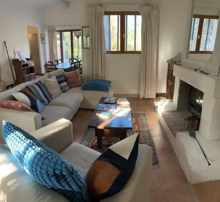 Bleu Azur villa, close to Esterel beaches, Cannes and Nice, and the pre-Alps.