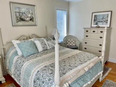 Ditch Plains - Walk to Ocean Beach - New Kitchen, Bath, & Bedrooms Hotels near Camp Hero State Park