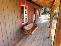 Croll Cabins-DeSpain Schoolhouse-#1 on Vallecito Lake. Newly Renovated!