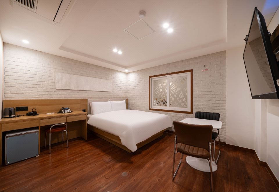 GEM 호텔 주변 노을 풍경