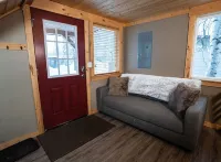 In the heart of Downtown Talkeetna: Susitna Cabin