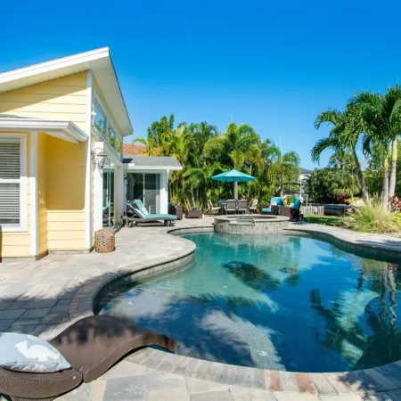 Luxe 3BR Siesta Key Home Pool