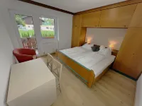 Mountain Hostel Hotels in Grobming