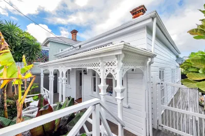 Classic 3 Bedroom Home Near Ponsonby Rd Hotels in Ponsonby