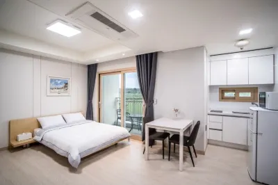 Oakra Resort Отели рядом с достопримечательностью «Seongeup Folk Village»