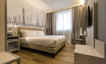 43 Station Hotel