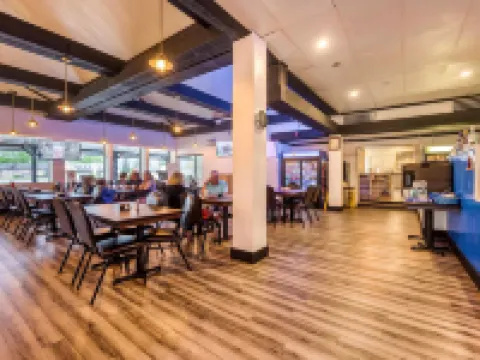 Travelodge by Wyndham Sarnia Hotels in Sarnia