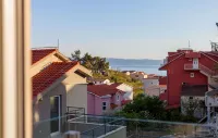 Olive Tree Apartments - Mountain view