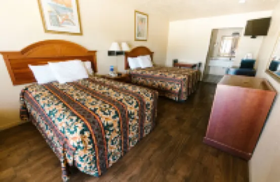 Summer Breeze Motel
