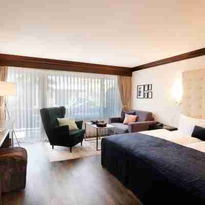 Le Mirabeau Hotel & Spa Rooms