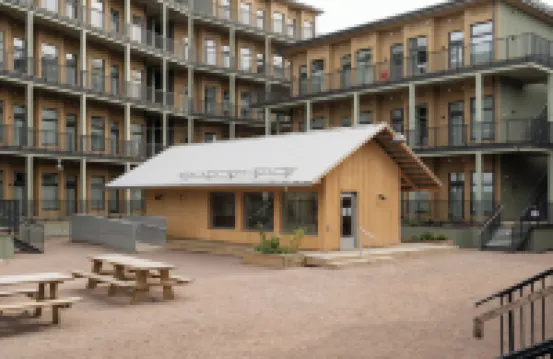 濱水小屋 酒店