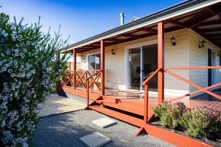 Owen's Hideaway by the Bnb Collection Отели в г. Олбани