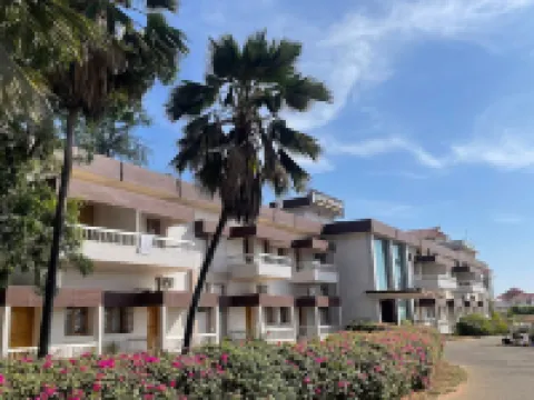 Hotel TamilNadu, Kanniyakumari 鄰近Chitharal Hill Temple的酒店