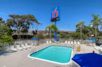 Motel 6 San Ysidro, CA  San Diego Border - Beach