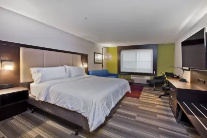 Holiday Inn Express & Suites ​GREEN RIVER​