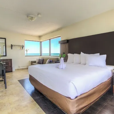 ลาเบลลา โอเชียนฟร้อนท์ อินน์ โรงแรมใกล้เบลแลร์พลาซ่า