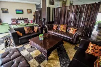 Foxtonn Hotel