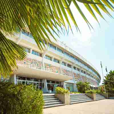 Hôtel SARAKAWA Lomé Hotel Exterior