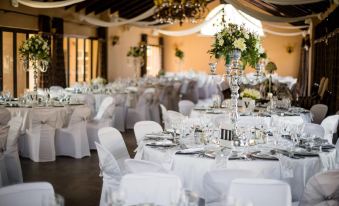 Scott's Manor Guesthouse Function and Conference Venue