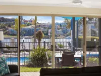 Sails Luxury Apartments Merimbula Hotels in Merimbula