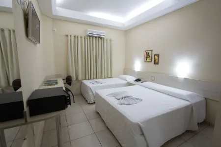 Herval Park Hotel Отели в г. Понта-Поран